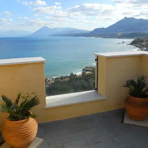  Casa vacanze Tenuta Sperlinga - Il Campanile