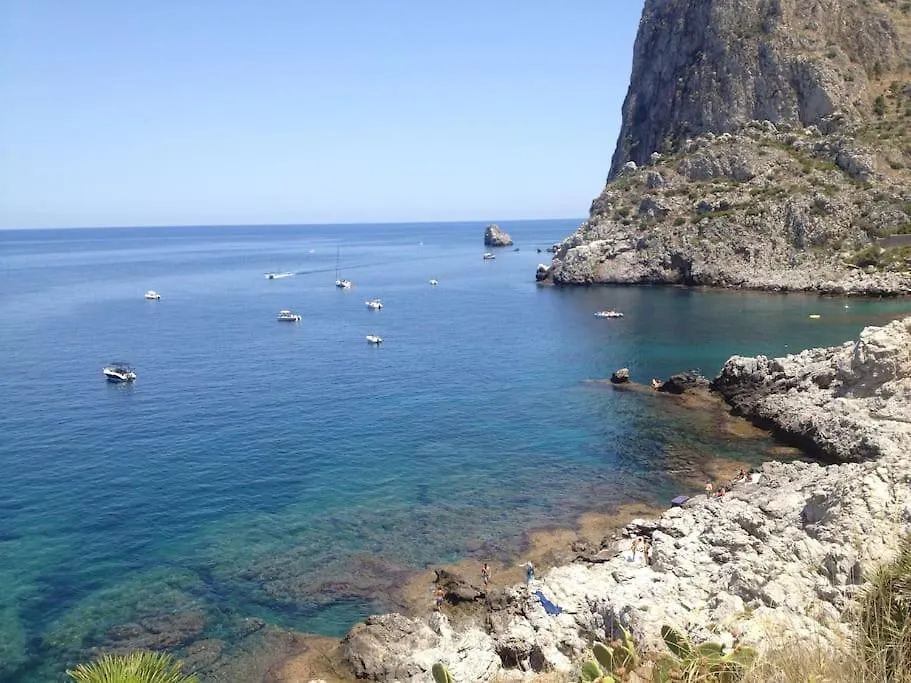 Relaxing Seahouse Villa Santa Flavia Italy